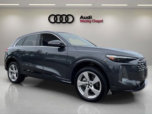 New 2025 Audi Q5 Premium Plus image 7