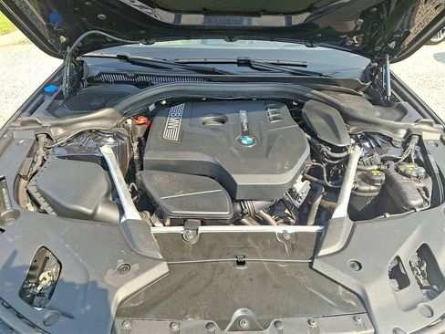 Used 2018 BMW 530i xDrive AWD/4WD image 30
