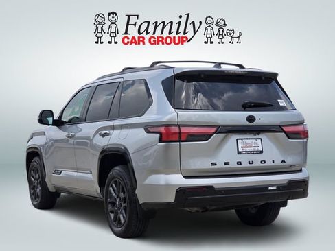 Used 2026 Toyota Sequoia Platinum AWD/4WD image 3