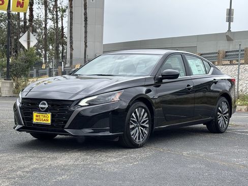 New 2026 Nissan Altima 2.5 SV FWD image 5