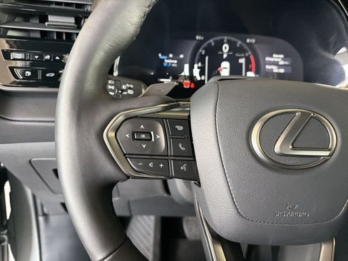 Certified 2025 Lexus TX 350 AWD w/ Convenience Package image 15