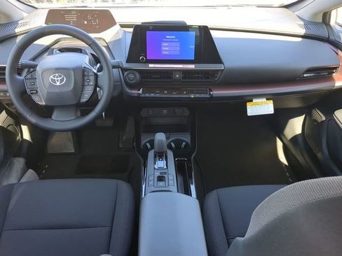 New 2026 Toyota Prius Plug-In Hybrid FWD image 14