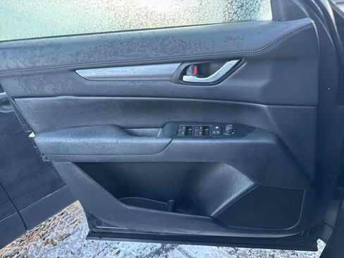 Used 2018 MAZDA CX-5 Touring image 9