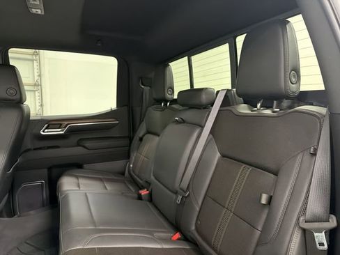 Used 2023 Chevrolet Silverado 1500 High Country w/ High Country Premium Package image 16