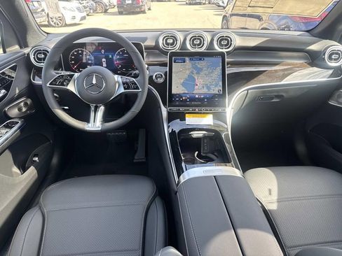 New 2026 Mercedes-Benz GLC 300 4MATIC image 7