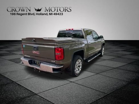 Used 2014 GMC Sierra 1500 SLT w/ SLT Crew Cab Value Package AWD/4WD image 3