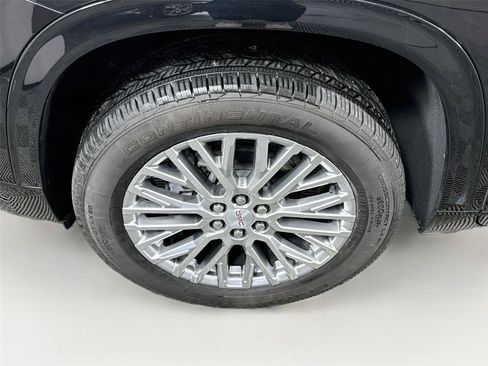 Used 2024 GMC Acadia Denali w/ LPO, Floor Liner Package AWD/4WD image 27