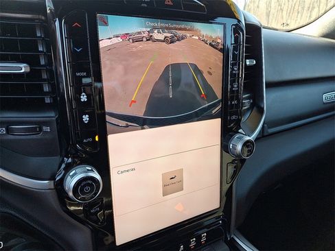 Used 2025 RAM 1500 Big Horn image 17