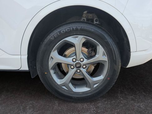Used 2023 Ford Escape ST-Line AWD/4WD image 27
