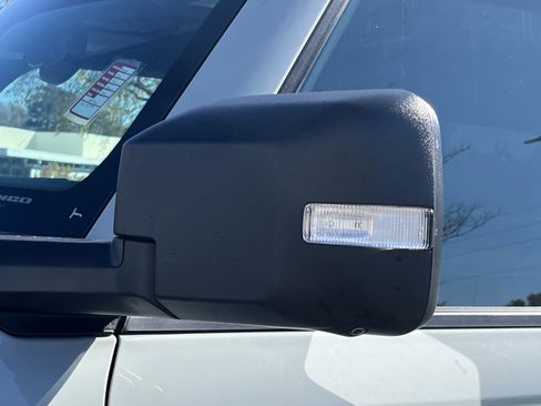 Used 2023 Ford Bronco Badlands w/ Sasquatch Package image 34