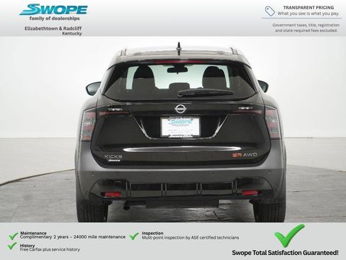 Used 2025 Nissan Kicks SR AWD/4WD image 5