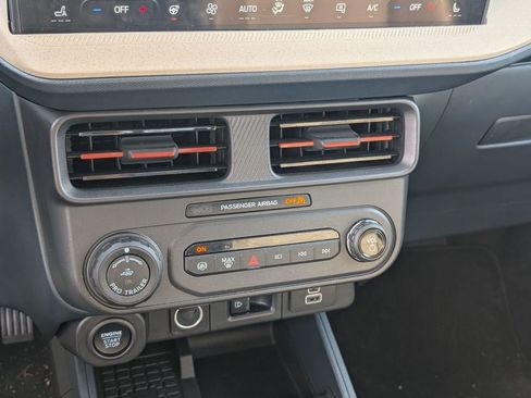 New 2025 Ford Maverick Lariat AWD/4WD image 38