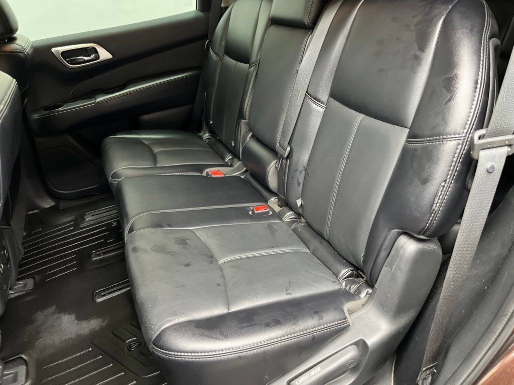 Used 2020 Nissan Pathfinder SL FWD image 20