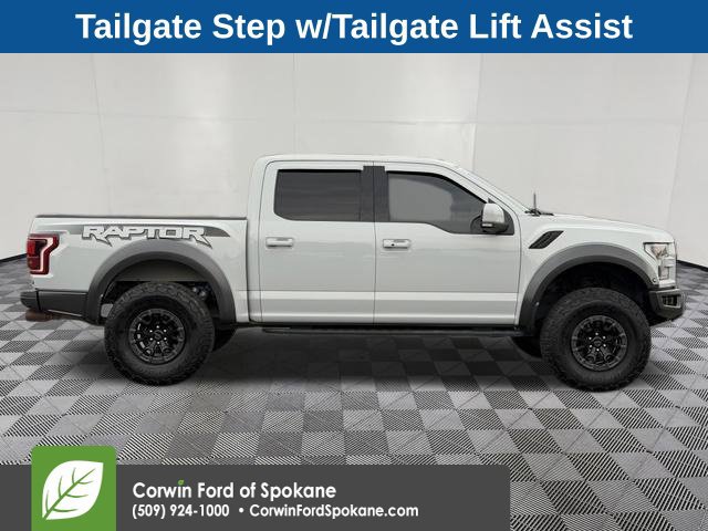 Used 2017 Ford F150 Raptor w/ Equipment Group 802A Luxury AWD/4WD image 10