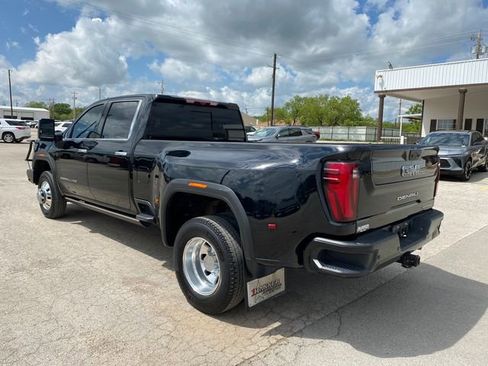 Used 2025 GMC Sierra 3500 Denali Ultimate AWD/4WD image 4