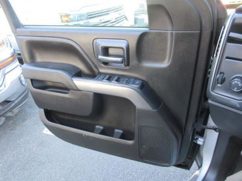 Used 2016 Chevrolet Silverado 1500 LT RWD image 10