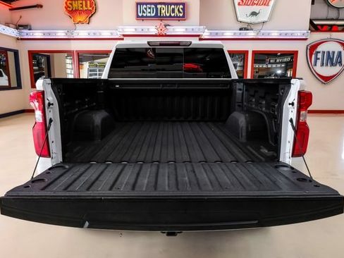 Used 2019 Chevrolet Silverado 1500 LTZ w/ LTZ Texas Edition AWD/4WD image 8