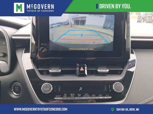 Used 2025 Toyota Corolla SE FWD image 28