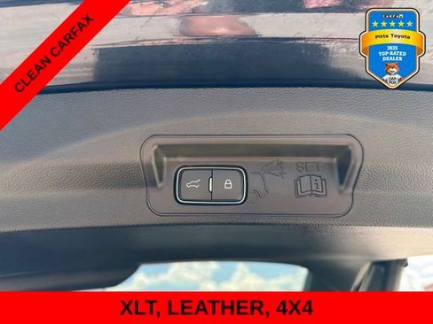 Used 2023 Ford Explorer XLT w/ Equipment Group 202A AWD/4WD image 14