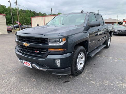 Used 2017 Chevrolet Silverado 1500 LT w/ All Star Edition image 6