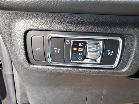 New 2026 Lincoln Corsair Premiere image 14