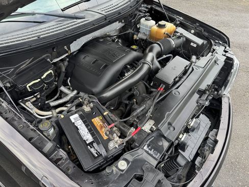 Used 2013 Ford F150 Lariat w/ Mid Equipment Group image 31