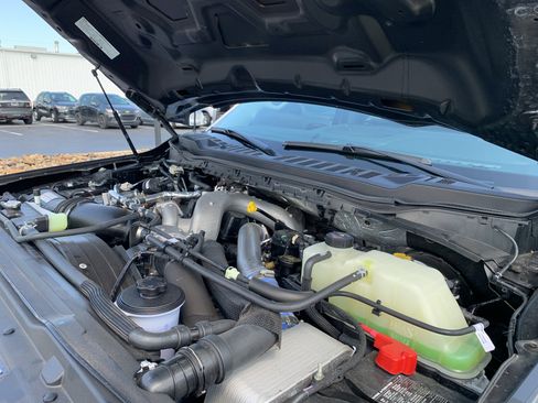 Used 2024 Ford F250 Lariat w/ Sport Appearance Package image 36