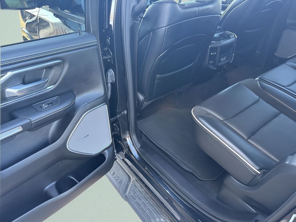 Used 2025 RAM 1500 Laramie w/ Night Edition AWD/4WD image 12