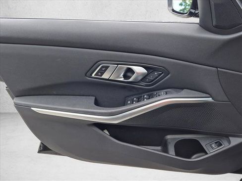 Used 2021 BMW 330i Sedan RWD image 9