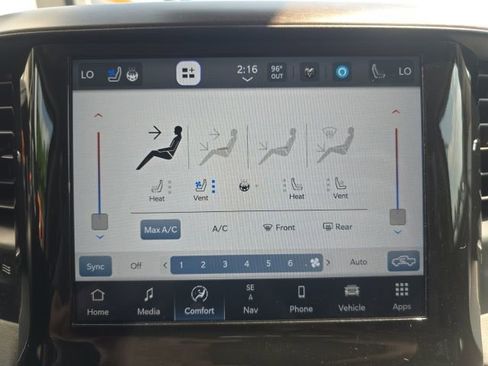 Certified 2022 RAM 1500 Laramie image 21