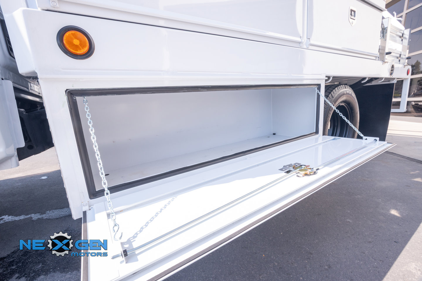 Used 2024 Ford F350 XL w/ XL Chrome Package RWD image 27