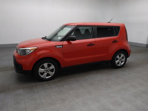 Used 2019 Kia Soul image 2