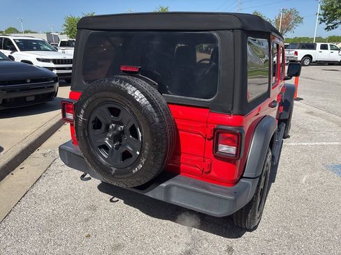 Used 2021 Jeep Wrangler Unlimited Sport AWD/4WD image 24
