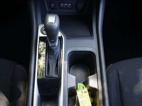 Used 2024 Nissan Sentra SV FWD image 18