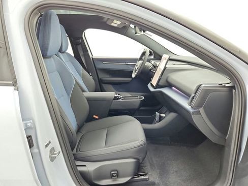 New 2026 Volvo EX30 Plus image 21