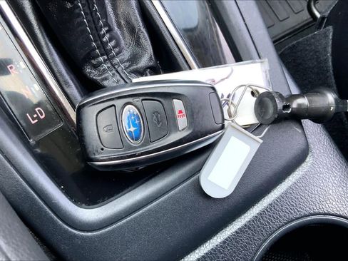 Used 2018 Subaru Forester 2.5i Touring w/ Popular Package #3B image 15