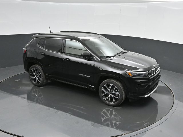 New 2025 Jeep Compass Limited w/ Elite Group AWD/4WD image 21