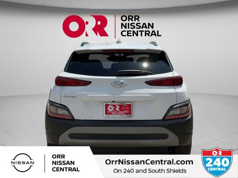 Used 2023 Hyundai Kona SEL w/ Cargo Package FWD image 6