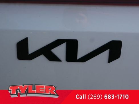 New 2026 Kia Carnival SX Prestige image 15