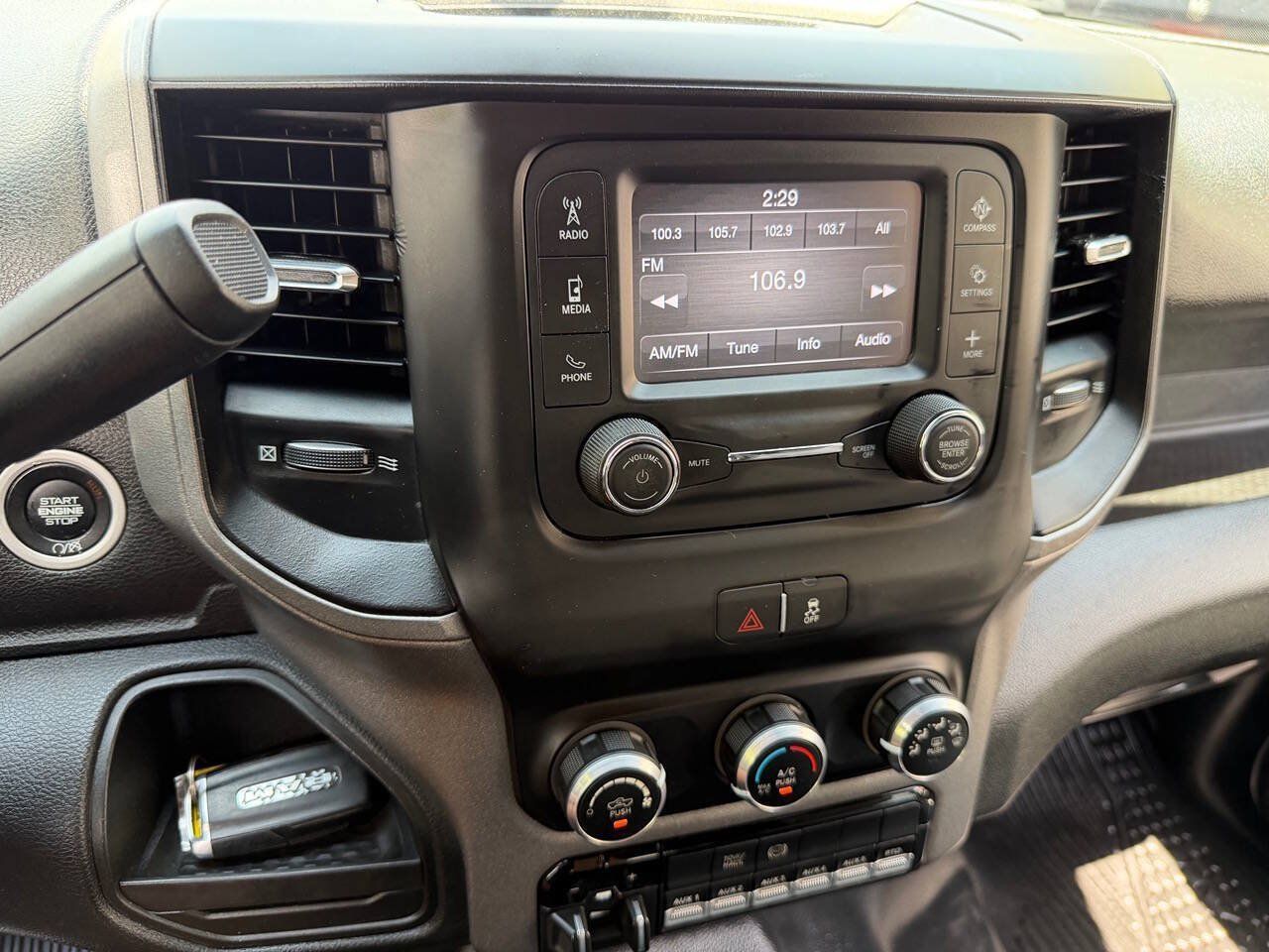 Used 2022 RAM 5500 Tradesman AWD/4WD image 9