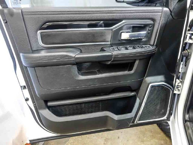 Used 2020 RAM 2500 Laramie w/ Night Edition AWD/4WD image 22