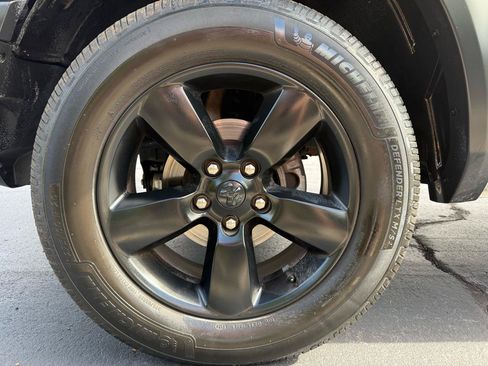 Used 2019 RAM 1500 Classic Warlock AWD/4WD image 13