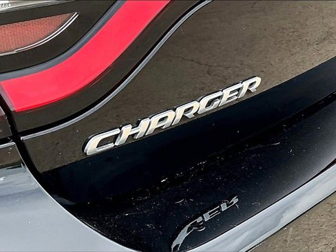 Used 2023 Dodge Charger SXT image 33