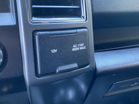 Used 2019 Ford F150 XLT w/ Equipment Group 302A Luxury AWD/4WD image 35