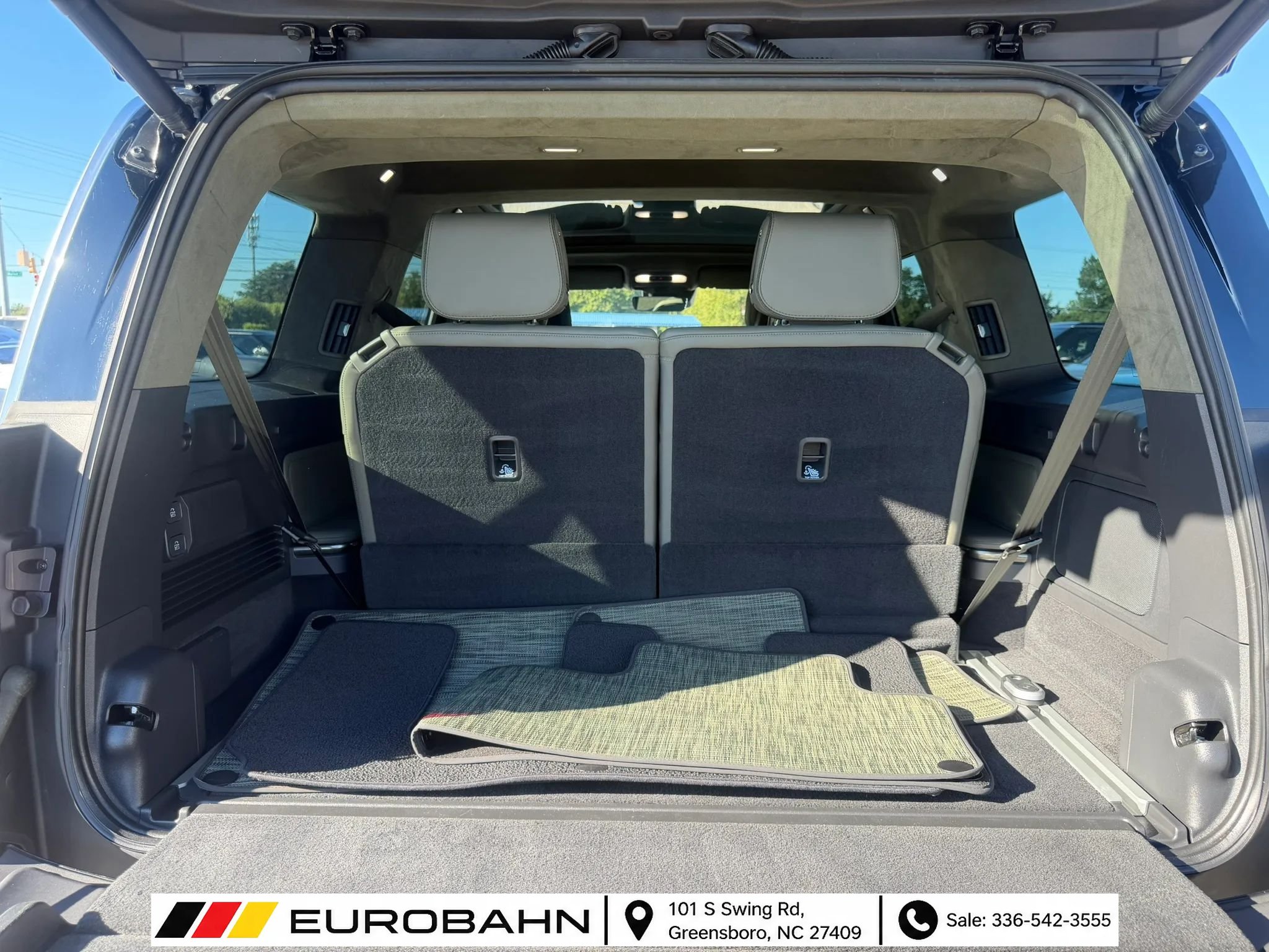 Used 2024 Rivian R1S Adventure Quad AWD/4WD image 28