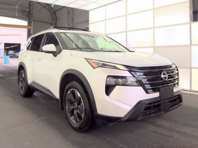 Used 2025 Nissan Rogue SV w/ SV Premium Package