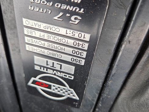 Used 1993 Chevrolet Corvette Convertible RWD image 15