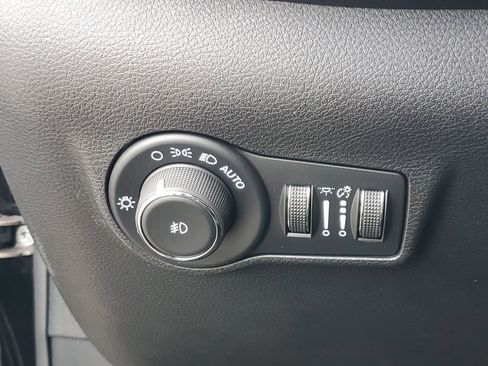 Used 2024 Jeep Compass Limited AWD/4WD image 21