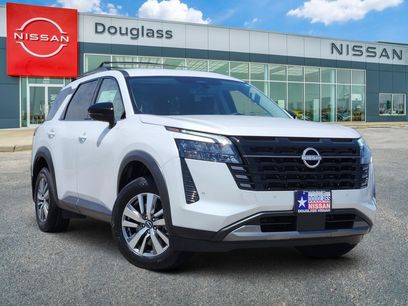 New 2026 Nissan Pathfinder SL