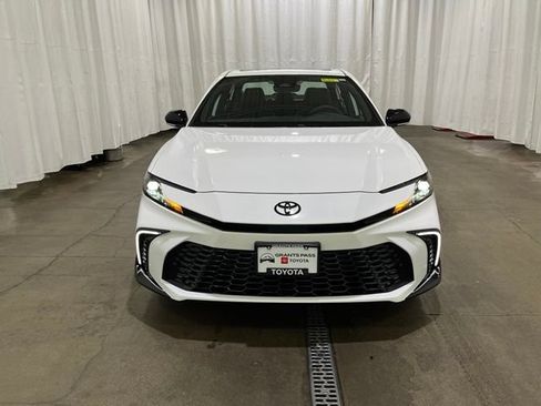 New 2026 Toyota Camry Hybrid AWD/4WD image 8